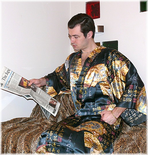 шелковый мужской халат-кимоно, цвет черный, сделано в Японии.  Японский Интернет-магазин BLUE JAPAN