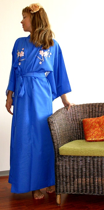 японское кимоно с вышивкой и подкладкой - эксклюзивная одежда для дома