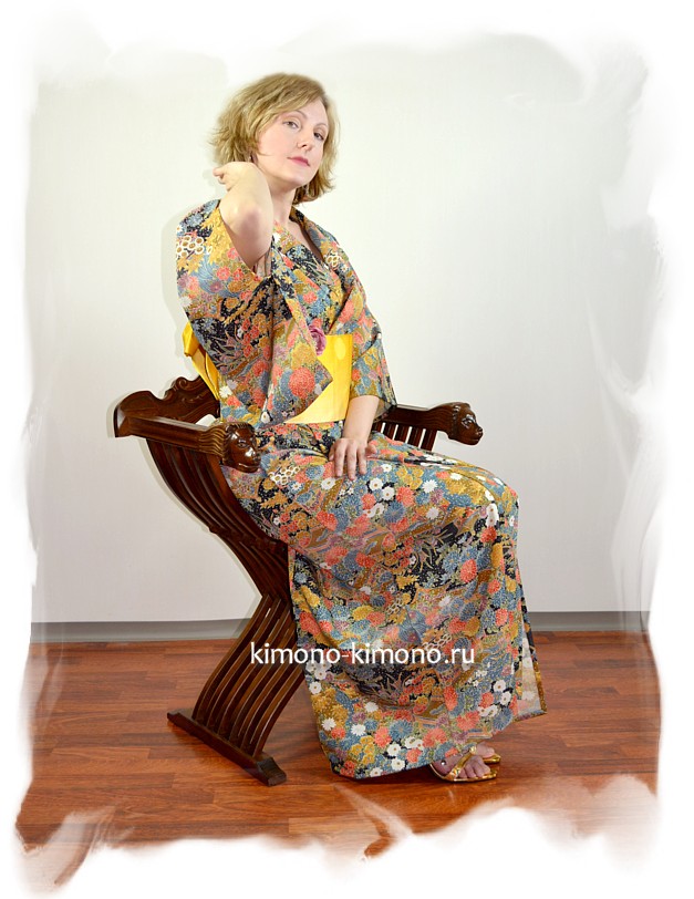 японское традиционное кимоно