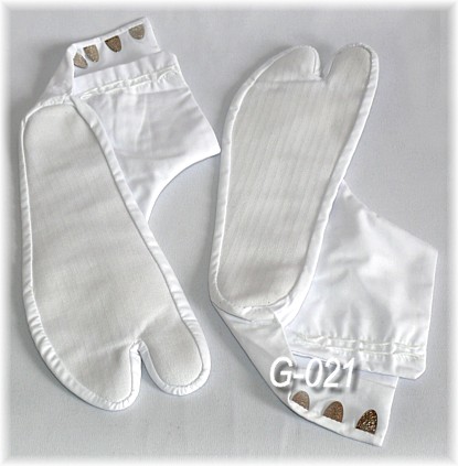 японские традиционные носки-таби